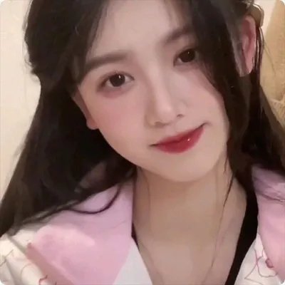 隔楼女孩:我们之间的层距